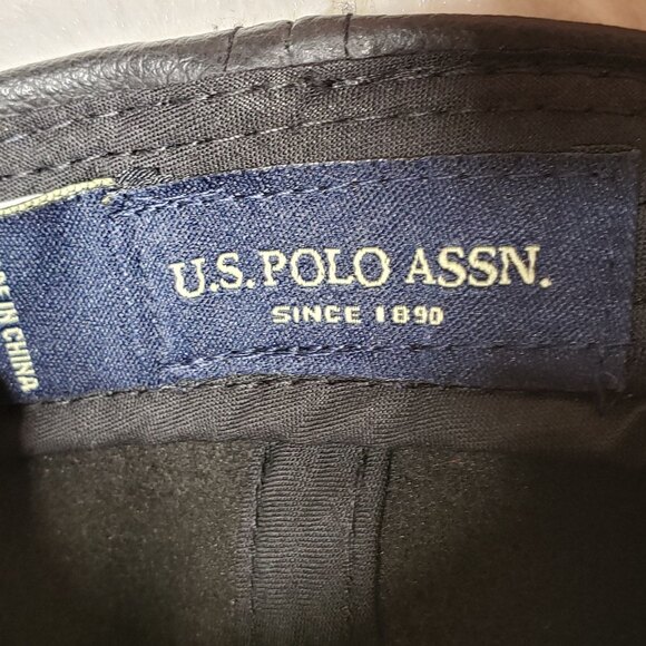 Vtg Y2K U.S. Polo Assn Black Faux Leather Cap Hat Pom Pom Adjustable Strap - Picture 6 of 6